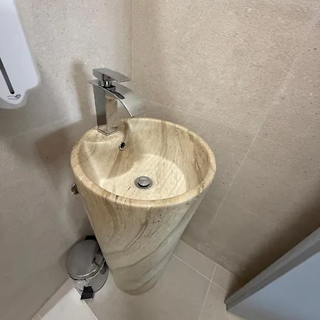 Velvet Biograd na Moru